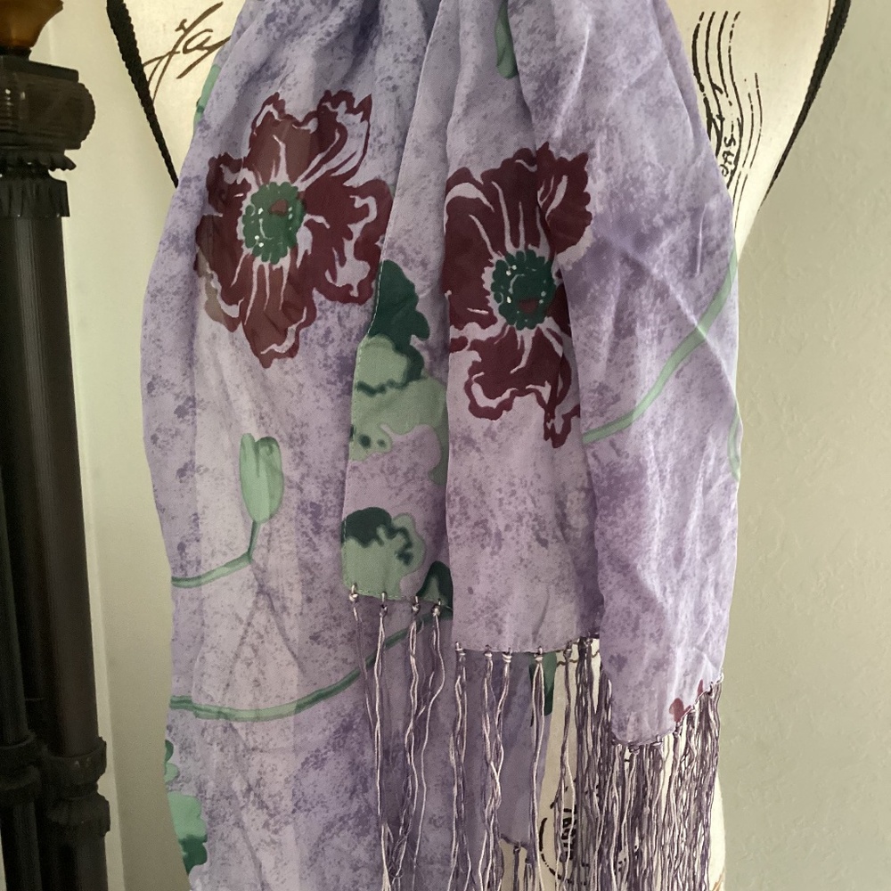Zazou 100% Rayon Floral Print Fringe Scarf Wrap